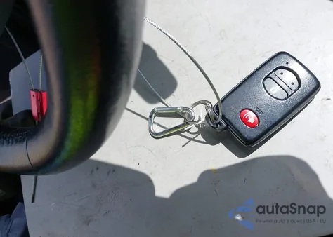 2015 Toyota Prius Five/Four/Persona Series Special Edition/Three/Two из США, поврежденный, VIN JTDKN3DU3F0400216